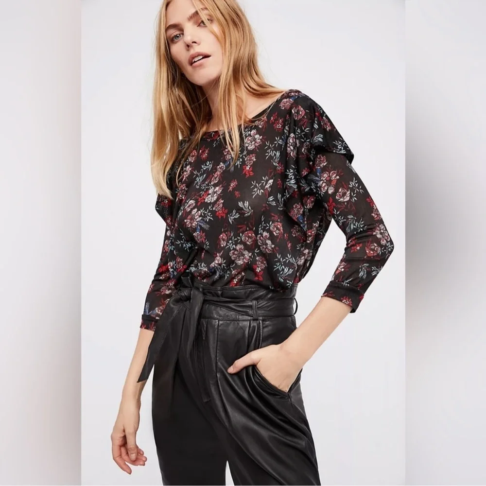 Free People Black Dock Street Knit Blouse Small